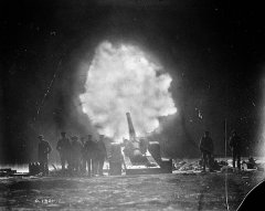 Canadian Brigade firing Naval gun over VimyRidge.jpg